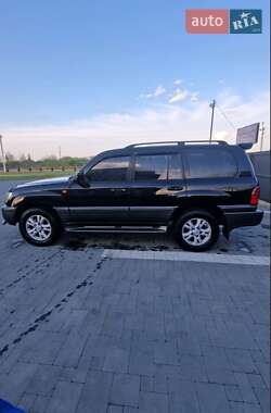 Внедорожник / Кроссовер Lexus LX 2005 в 