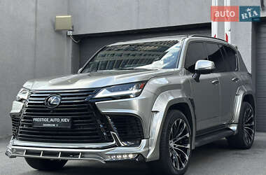 Внедорожник / Кроссовер Lexus LX 2022 в 