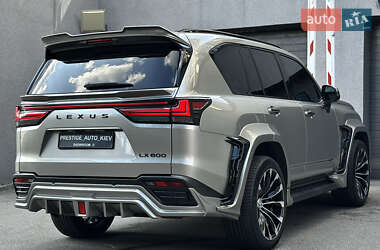 Внедорожник / Кроссовер Lexus LX 2022 в 