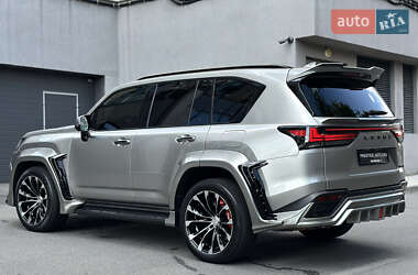 Внедорожник / Кроссовер Lexus LX 2022 в 