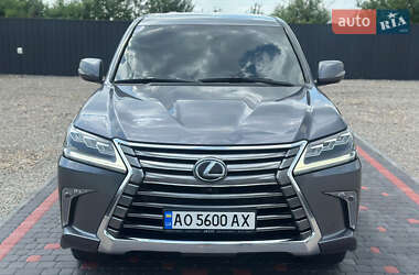 Внедорожник / Кроссовер Lexus LX 2017 в 