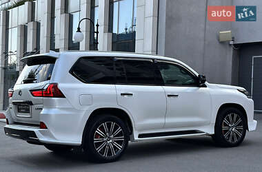 Внедорожник / Кроссовер Lexus LX 2019 в 