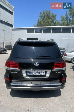 Внедорожник / Кроссовер Lexus LX 2013 в 