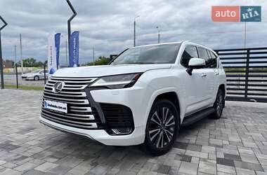 Внедорожник / Кроссовер Lexus LX 2022 в 