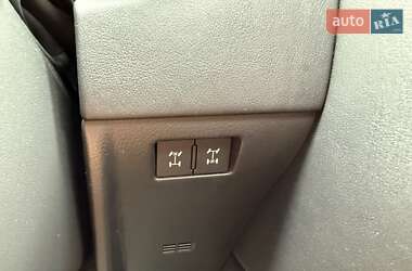 Внедорожник / Кроссовер Lexus LX 2022 в 