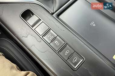 Внедорожник / Кроссовер Lexus LX 2022 в 