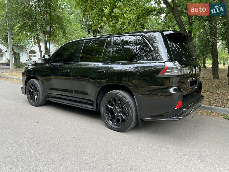 Внедорожник / Кроссовер Lexus LX 2020 в Днепре