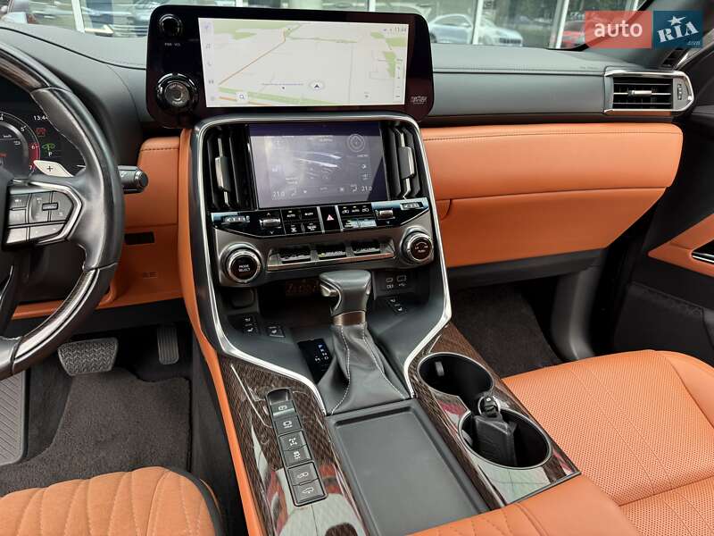 Внедорожник / Кроссовер Lexus LX 2023 в Днепре