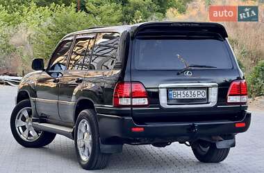Внедорожник / Кроссовер Lexus LX 2003 в 
