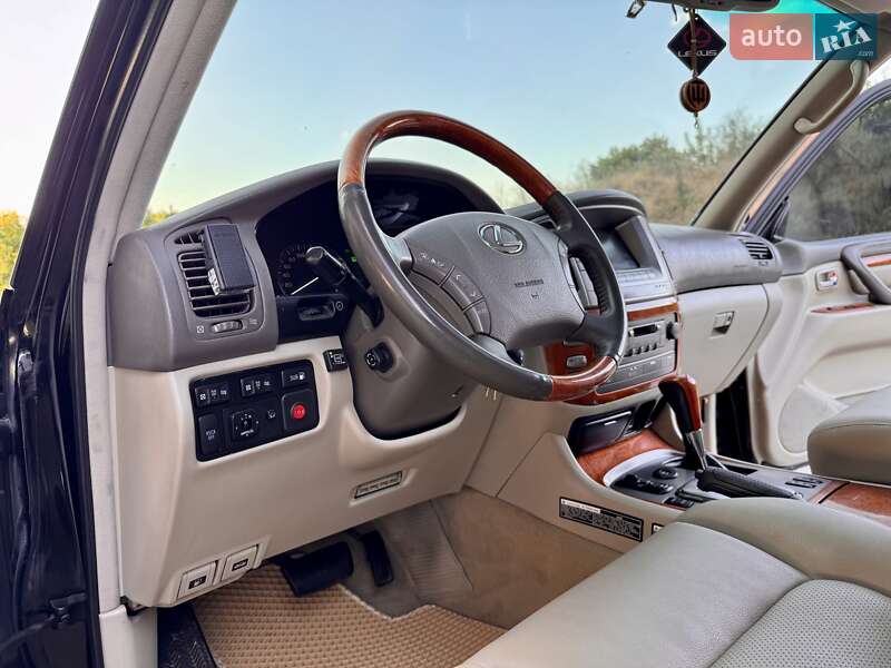 Внедорожник / Кроссовер Lexus LX 2003 в Одессе фото 44 Внедорожник / Кроссовер Lexus LX 2003 в Одессе