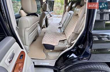 Внедорожник / Кроссовер Lexus LX 2003 в 