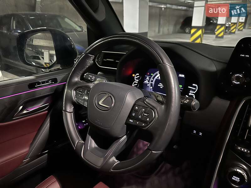 Внедорожник / Кроссовер Lexus LX 2022 в Днепре