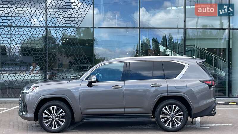 Внедорожник / Кроссовер Lexus LX 2022 в Киеве
