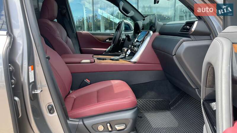 Внедорожник / Кроссовер Lexus LX 2022 в Киеве