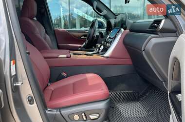 Внедорожник / Кроссовер Lexus LX 2022 в 