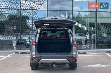Внедорожник / Кроссовер Lexus LX 2022 в 