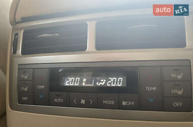 Внедорожник / Кроссовер Lexus LX 2012 в 