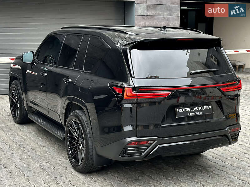 Внедорожник / Кроссовер Lexus LX 2022 в Киеве