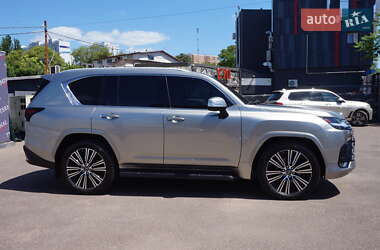 Внедорожник / Кроссовер Lexus LX 2022 в 