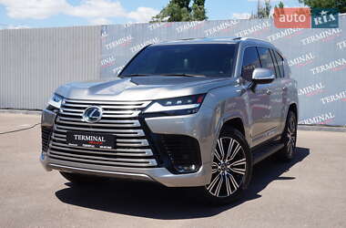 Внедорожник / Кроссовер Lexus LX 2022 в 