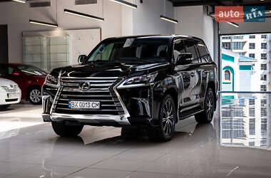Внедорожник / Кроссовер Lexus LX 2017 в 