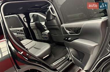 Позашляховик / Кросовер Lexus LX 2025 в 