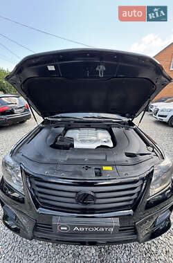 Внедорожник / Кроссовер Lexus LX 2008 в 