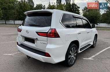Позашляховик / Кросовер Lexus LX 2017 в 