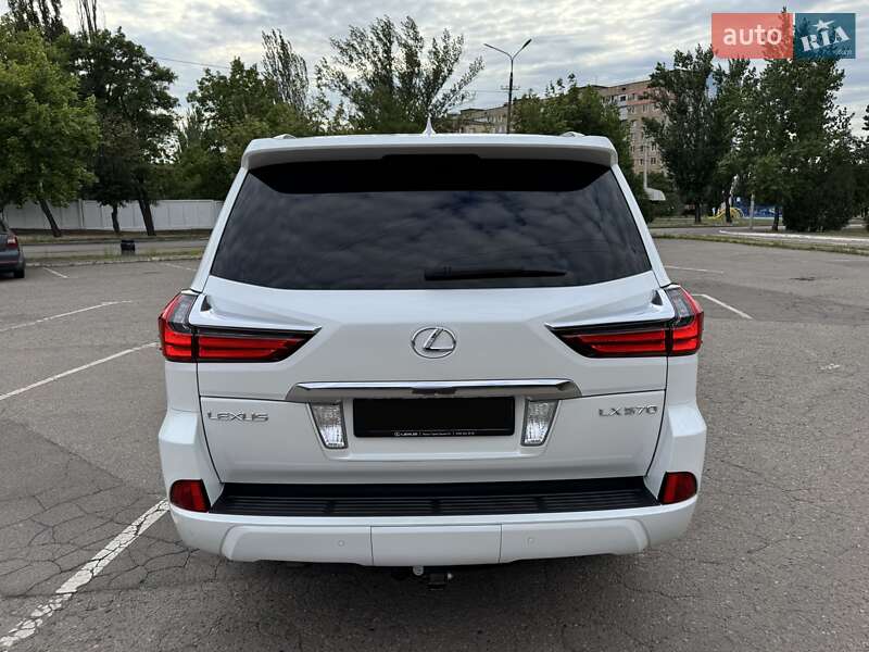 Внедорожник / Кроссовер Lexus LX 2017 в Кривом Роге