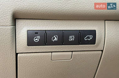 Внедорожник / Кроссовер Lexus LX 2011 в 