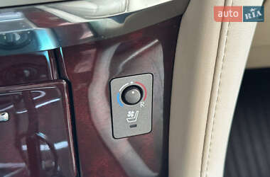 Внедорожник / Кроссовер Lexus LX 2011 в 
