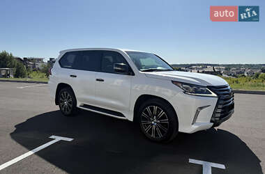 Внедорожник / Кроссовер Lexus LX 2016 в 