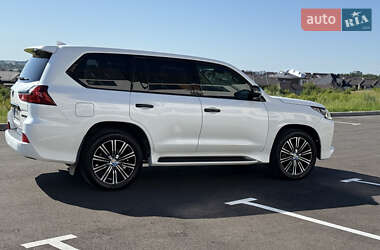 Внедорожник / Кроссовер Lexus LX 2016 в 