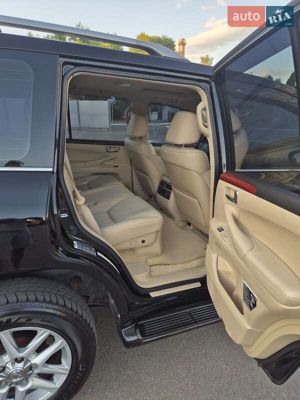 Внедорожник / Кроссовер Lexus LX 2008 в Киеве
