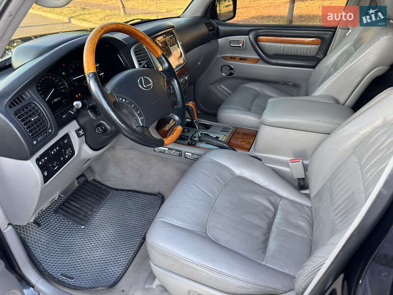 Позашляховик / Кросовер Lexus LX 2005 в Одесі фото 15 Позашляховик / Кросовер Lexus LX 2005 в Одесі