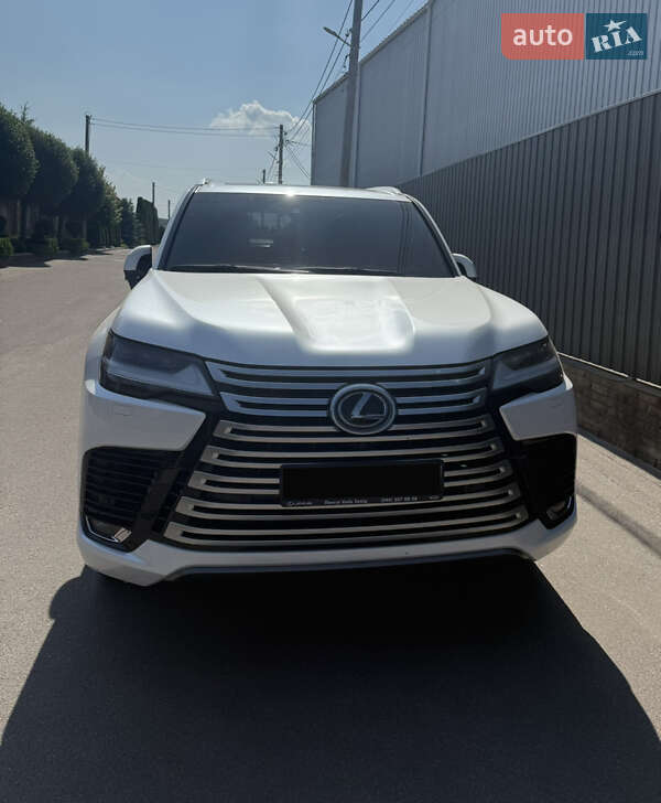 Позашляховик / Кросовер Lexus LX 2022 в 