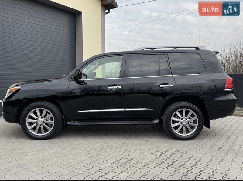 Внедорожник / Кроссовер Lexus LX 2011 в Львове