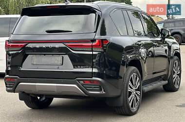 Позашляховик / Кросовер Lexus LX 2022 в 