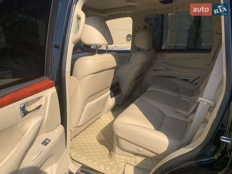 Позашляховик / Кросовер Lexus LX 2008 в Харкові