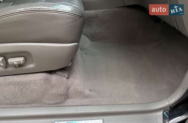 Позашляховик / Кросовер Lexus LX 2006 в 