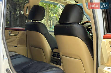 Позашляховик / Кросовер Lexus LX 2011 в 