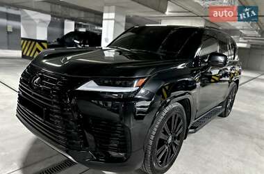 Позашляховик / Кросовер Lexus LX 2023 в 