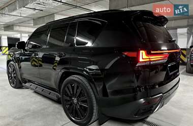 Позашляховик / Кросовер Lexus LX 2023 в 