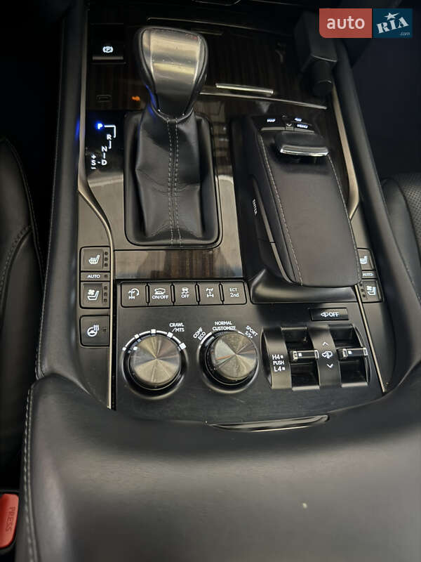 Внедорожник / Кроссовер Lexus LX 2016 в Киеве фото 9 Внедорожник / Кроссовер Lexus LX 2016 в Киеве