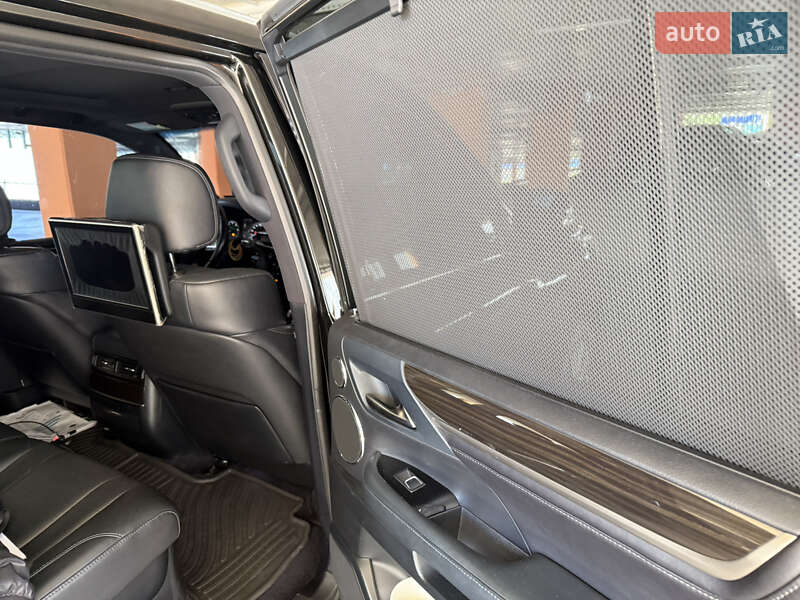 Внедорожник / Кроссовер Lexus LX 2016 в Киеве фото 15 Внедорожник / Кроссовер Lexus LX 2016 в Киеве