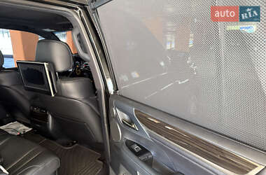 Внедорожник / Кроссовер Lexus LX 2016 в 