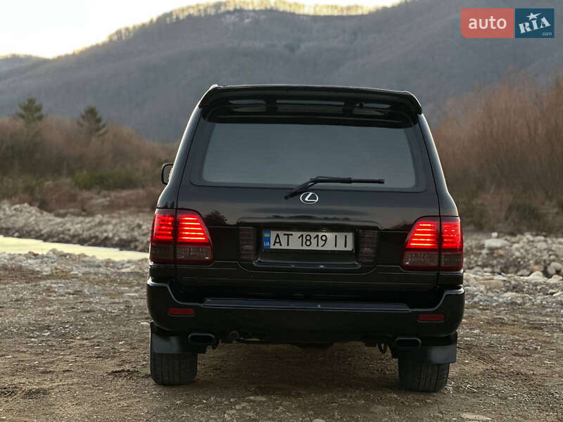 Внедорожник / Кроссовер Lexus LX 2003 в Ивано-Франковске