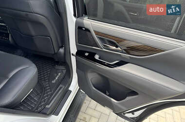 Позашляховик / Кросовер Lexus LX 2022 в 