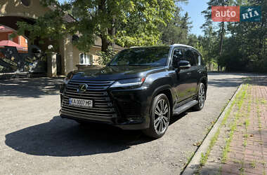Позашляховик / Кросовер Lexus LX 2022 в 