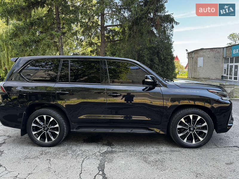 Позашляховик / Кросовер Lexus LX 2021 в Києві